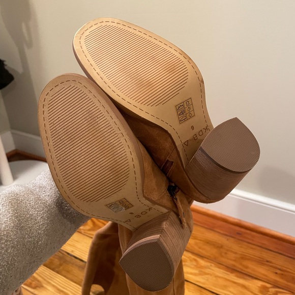 Kelsi Dagger Knee High Chestnut Block Heel Boots - Picture 3 of 6